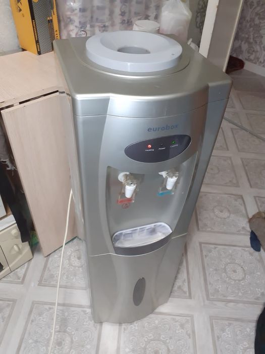 Продам спенсер в хорошем состоянии