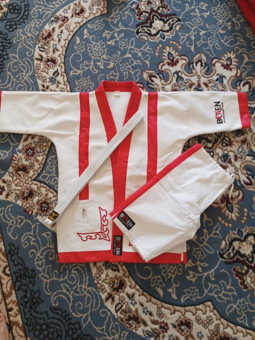 Куреске киетін спроттық киім кимона 20000