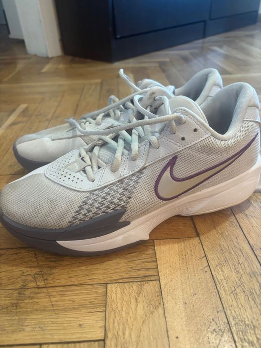 Маратонки   Nike