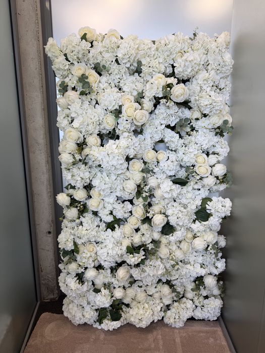 Стена от изкуствени цветя - 1 м / 1,80 м