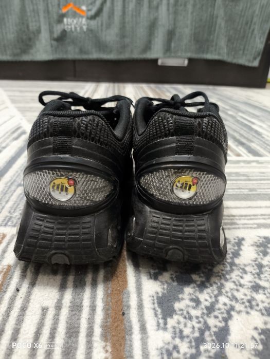 Кроссовки Nike airmax dn