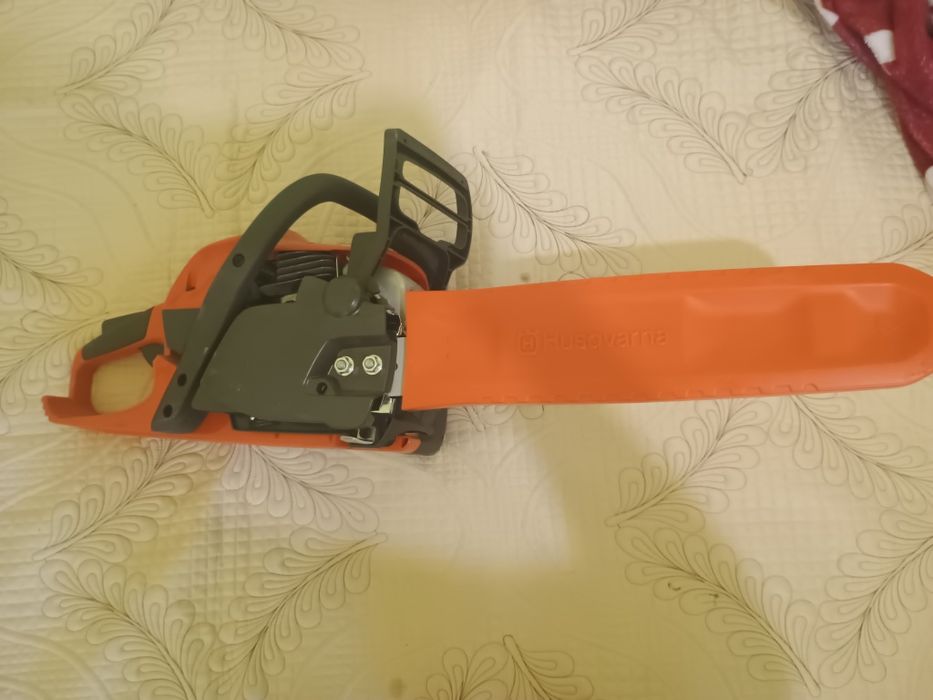 Drujba Husqvarna 135 Mark 2 an 2025. Noua