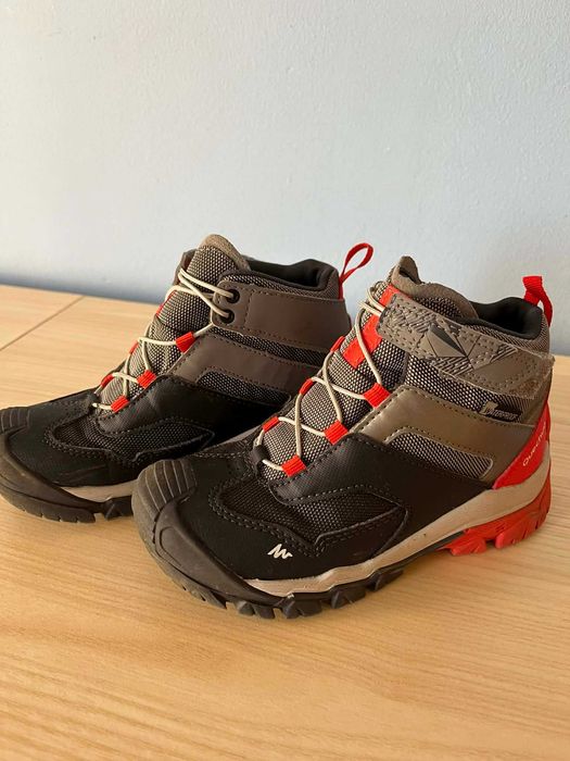 Детси непромокаеми обувки QUECHUA