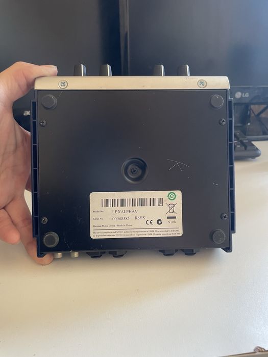 Продам звуковую карту