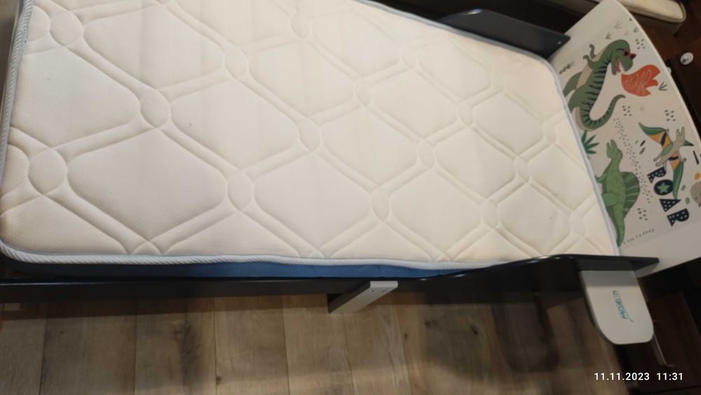 Детско легло Динозавър