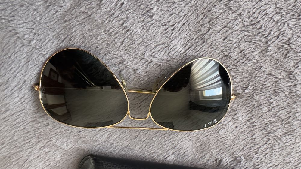 RayBan Aviator polarized pret 300 lei FIX