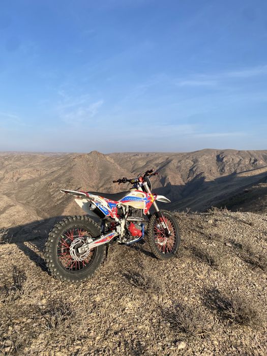 Эндуро Кросс Мотоцикл 250кубов  Горный