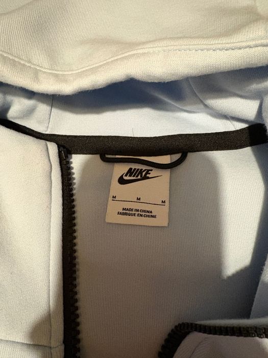 Горнище “Nike Tech Fleece”
