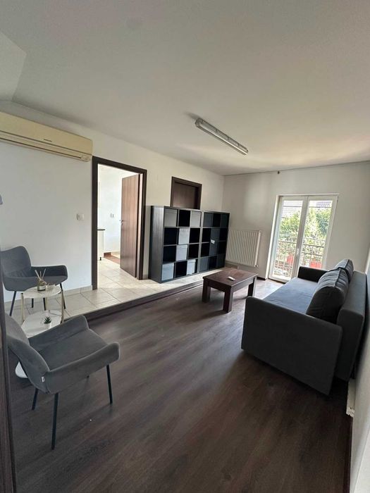 Inchiriez apartament 2 camere la casa,  Central, Tg. Mures