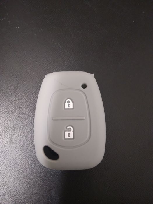 Carcasă  husa siliconică protectoare foarte maleabilă pt. chei auto !