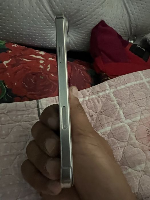 Iphone 16 pro max icloud kere