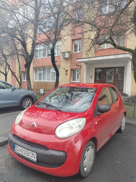 Vând Citroen c1..