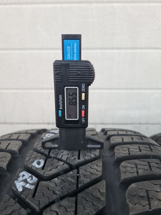 Зимни гуми 4 PIRELLI StottoZero3 245 40 R18 дот 4720