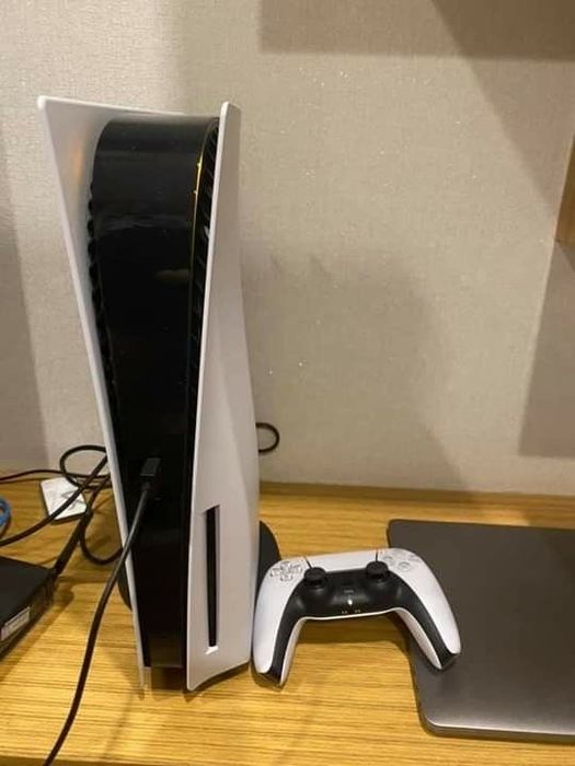 Продам playstation 5 с дисководом