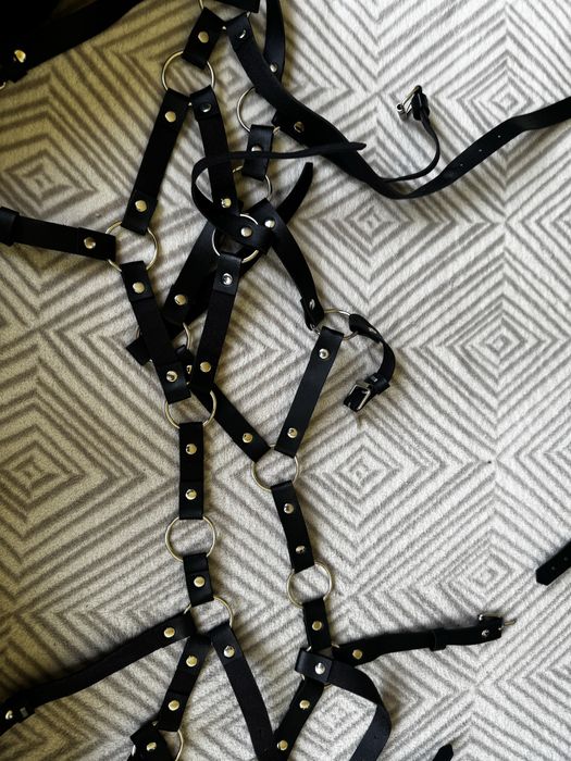 Accesorii haine sexy