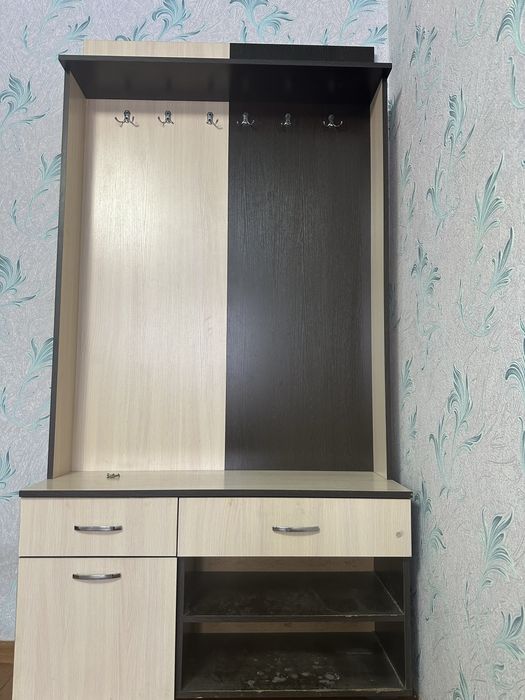Продам прихожку! В нормальном состоянии!