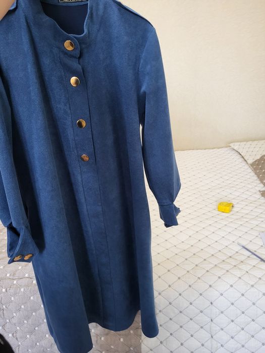 Очень красивое  платье на весну-осень