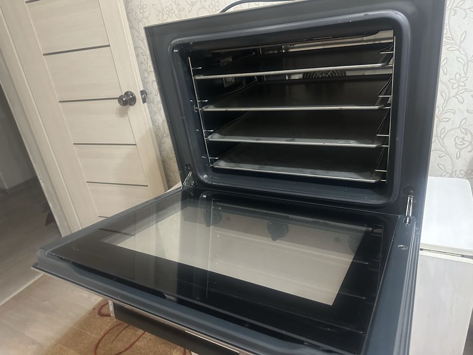 Печь духовая Smeg