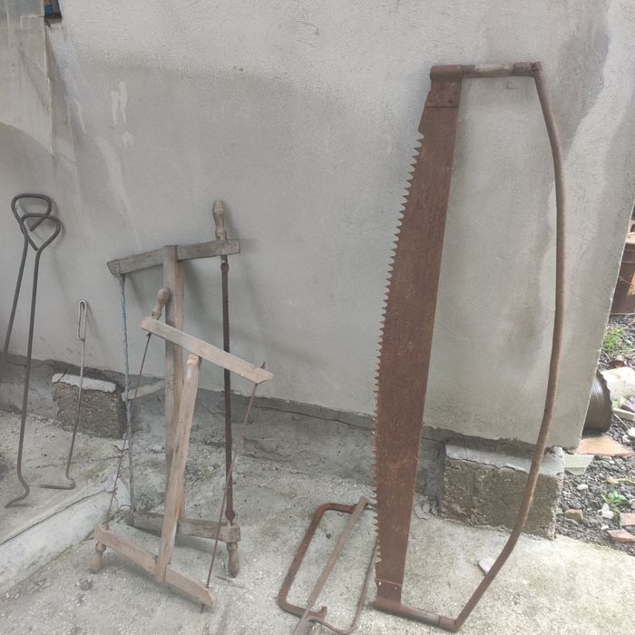 Vând diferite  fierastraie