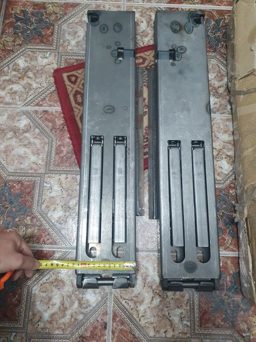 Stalpi obloane spate IVECO 3,5 t