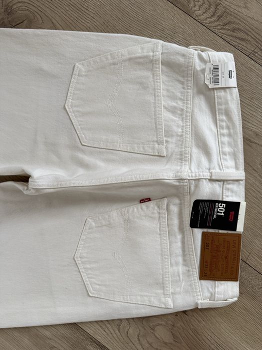 Blugi LEVIS 501 Alb Crem Barbati | Marime 33 x 34 (Talie 86 cm)