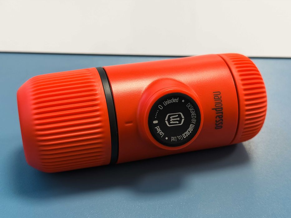 Ръчна преса за кафе Nanopresso - лимитирана с допълнителен калъф