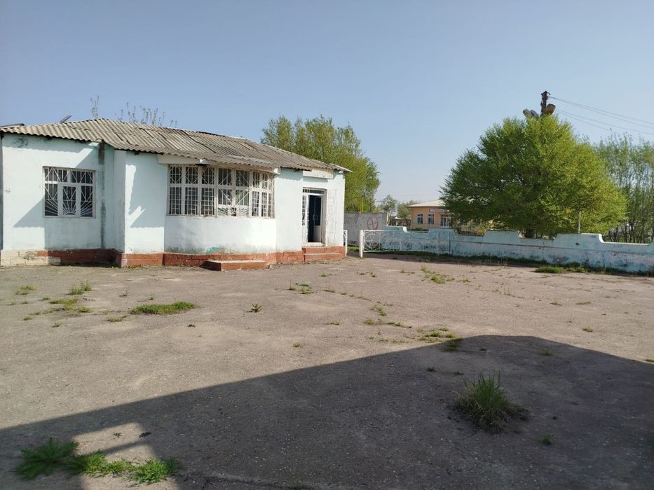 13 sotiq zor joy yashash