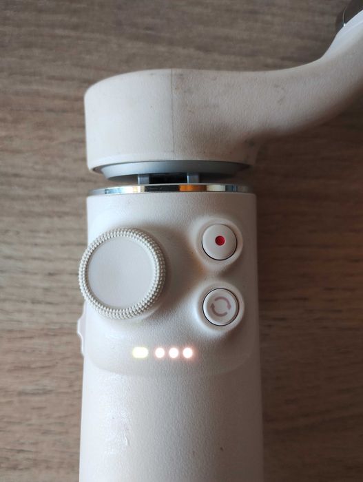 Система за стабилизиране DJI Osmo Mobile 5