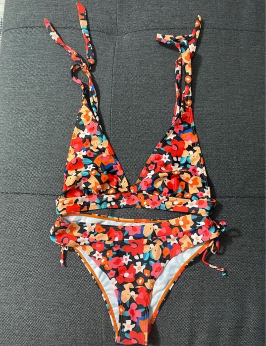 Costum de baie talie inalta