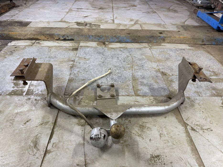 Продам фаркоп на Приору