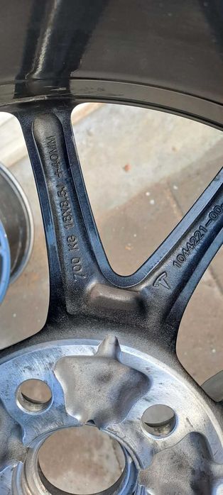 Джанти + Сензори Tesla