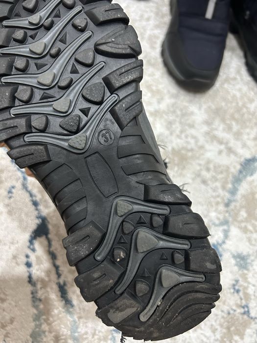 Продам зимние дутики