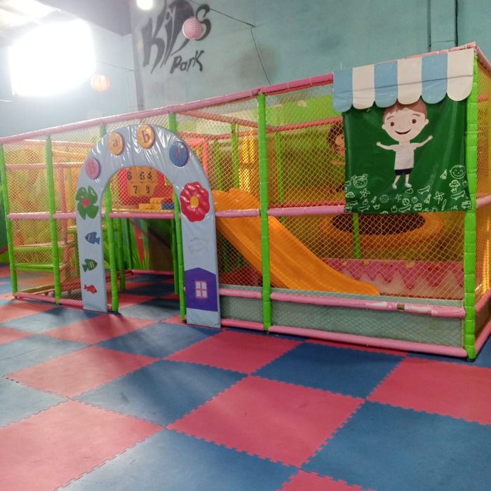 Аттракцион лабиринт