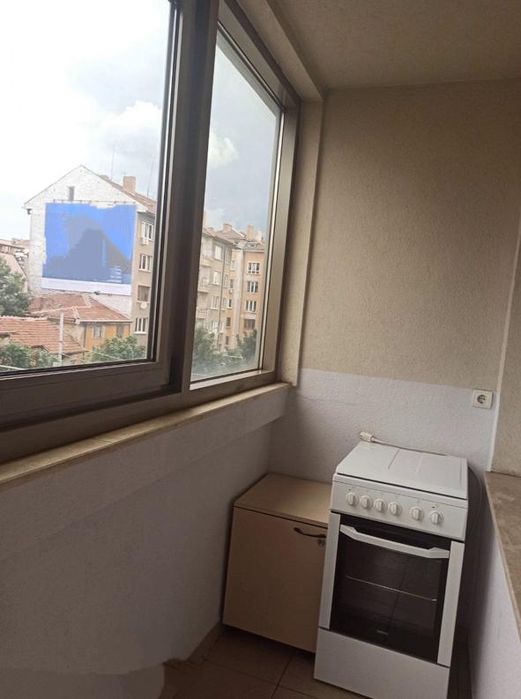 Дава се под наем Двустаен апартамент в София, Център - 56 кв.м за 560 € - Снимка #10