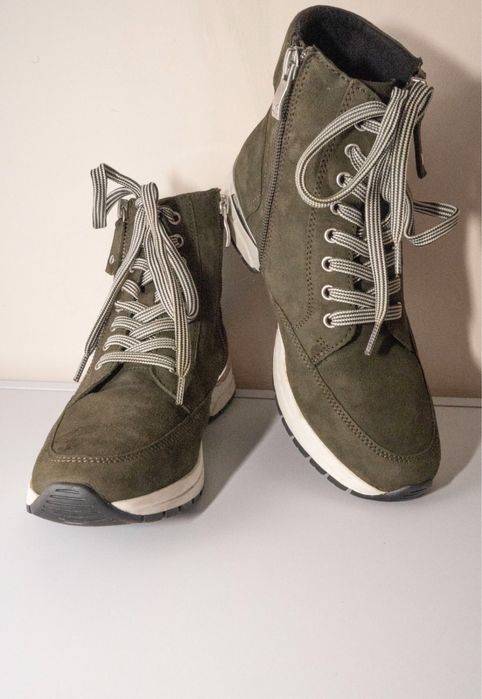 Обувки Caprice тип бота