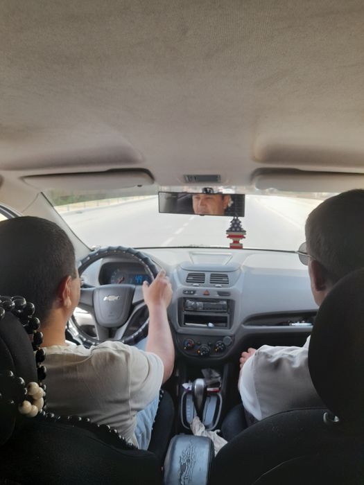 Инструктор по вождения