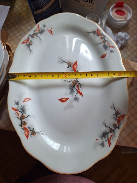 Посуда столовая,тарелки