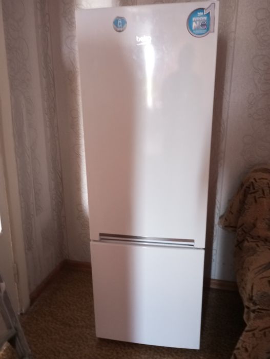 Продам холодильник Beko