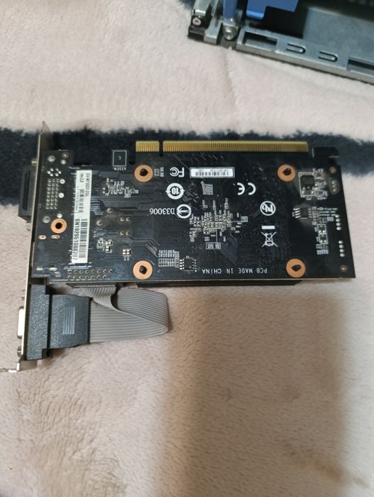 Видео карта gt710 2gb