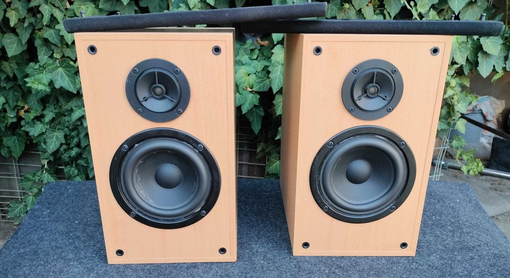 top top  denon speak