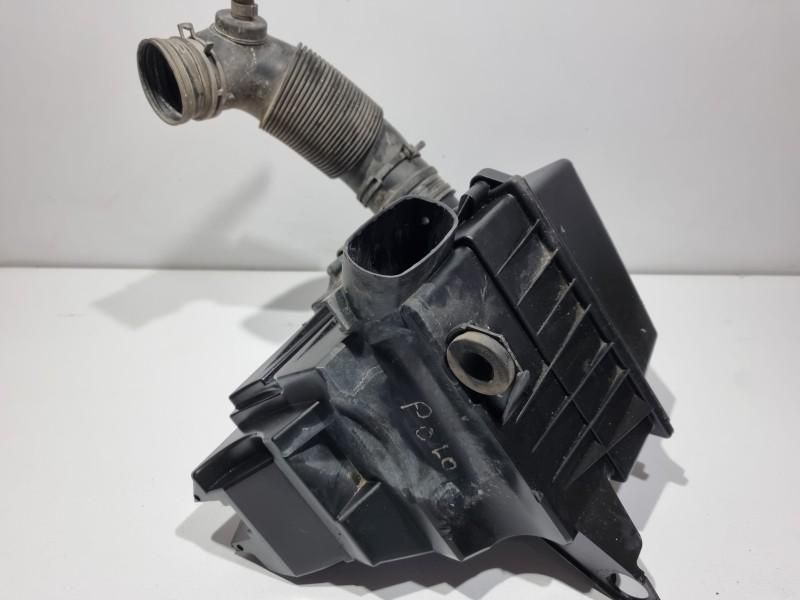 Carcasa filtru aer Seat Ibiza 4 6J 1.6 tdi CAYB 6Y0129607D