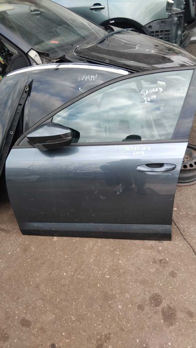 Usa stanga fata Skoda Octavia 3 an 2014