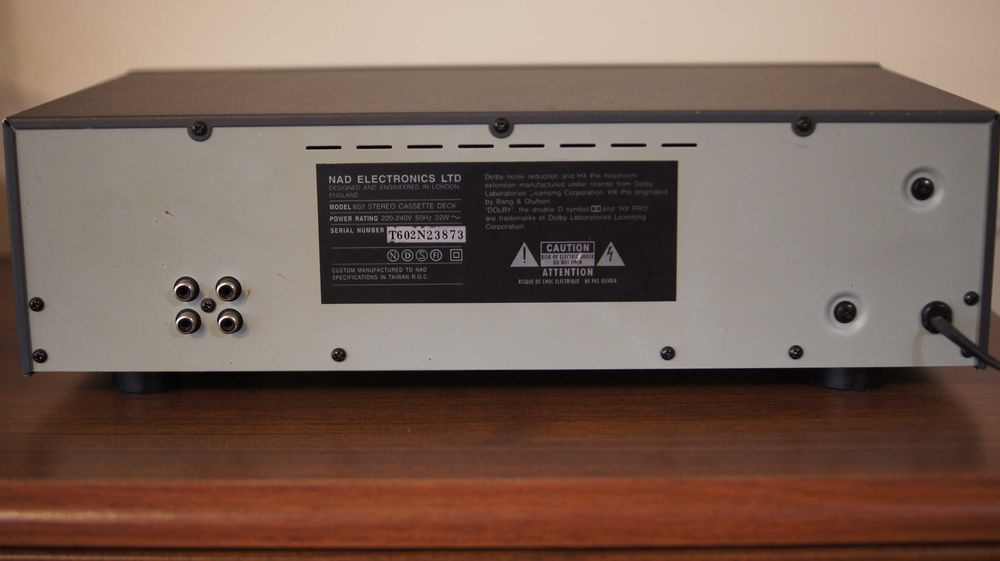 Casetofon deck NAD 602,service efectuat,conditie excelenta.Metal,Play Trim,Dolby B/C