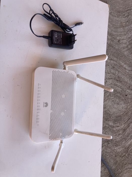 Router-Modem Fibra Optica HG8247W5