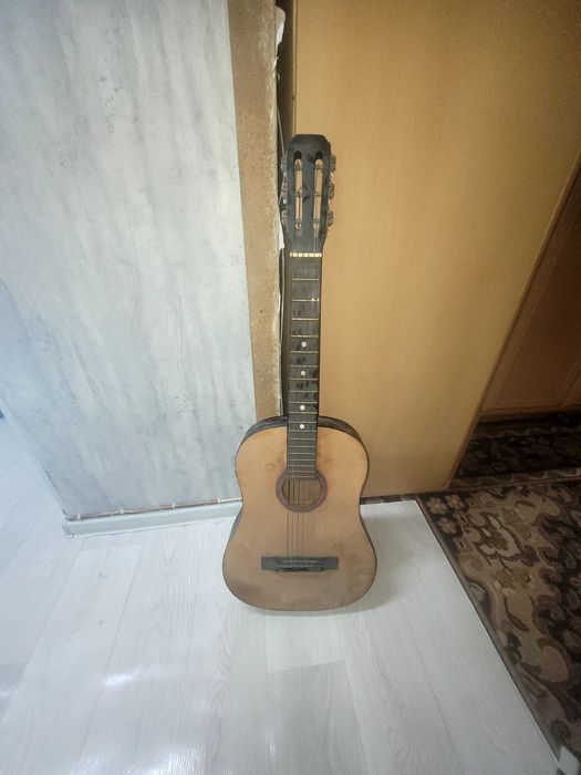 Продам гитара ссср