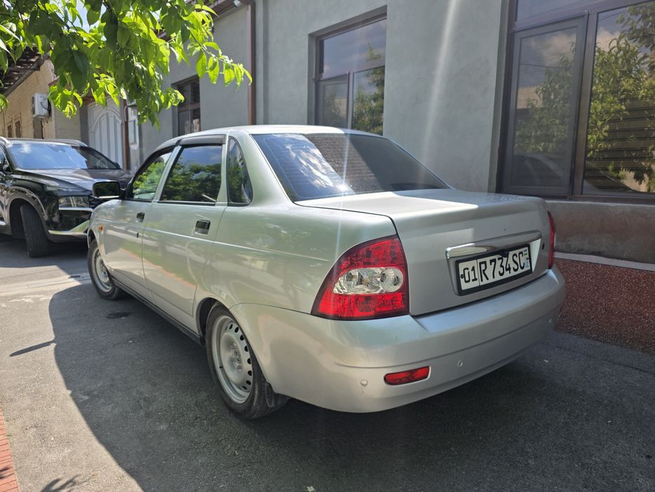 Lada pryora 2008