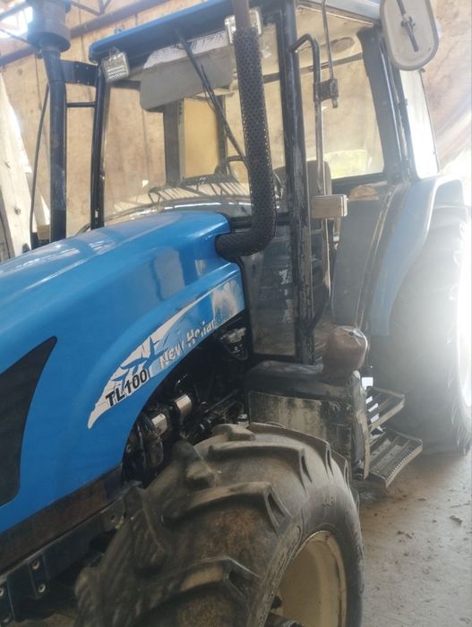 Traktor sotiladi 2012