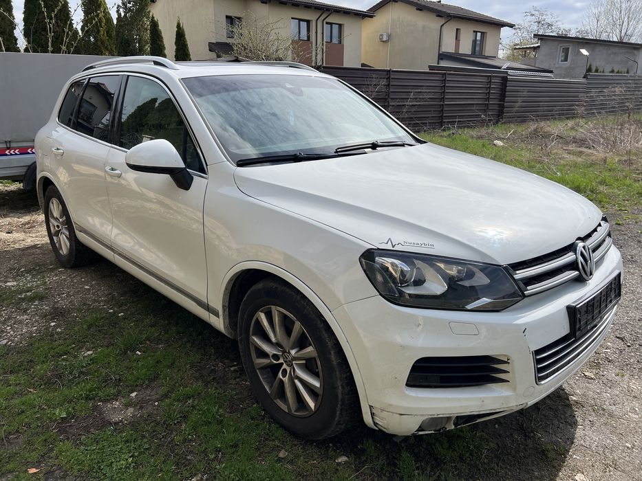 Dezmembram Touareg 7p Bot fata , Bara , capota , trager, aripa , usa,