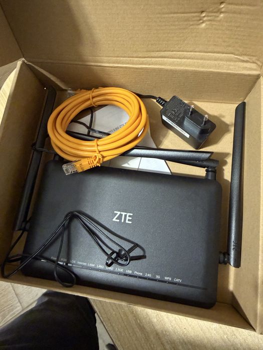 ZTE Internet Box Wi-Fi 6 Pro 2.5 ZTE F6605R Router Orange Nou Garantie
