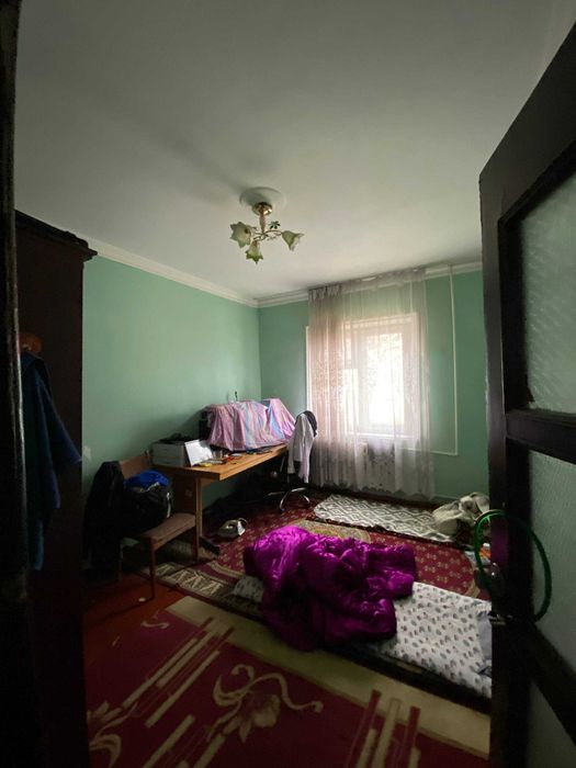 Срочно продается 4-х комн квартира Куйлюк массив-5, 4/1/5